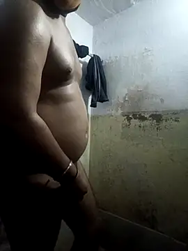TheInvincible_meet Show Webcam