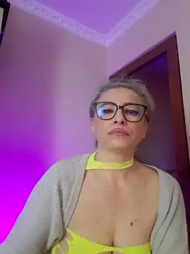 دردشة LunaBlaise الجنسية المباشرة