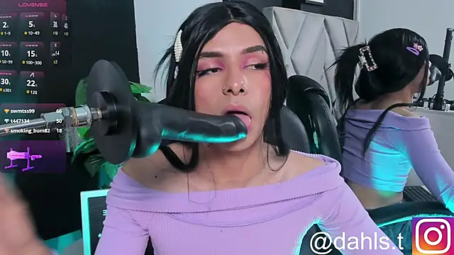 Danika_Dahl Show Webcam