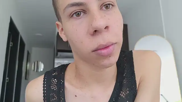 grey___27 Chat XXX in diretta