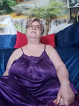 QueenPammy1 élő XXX-chatje