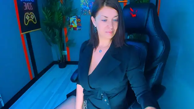 AnaMills' Live XXX Chat