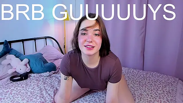 LiyaFly Chat XXX live