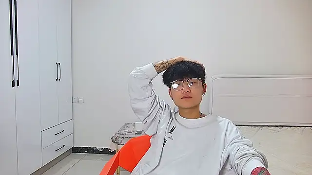 KK-cuteboyのウェブカメラショー