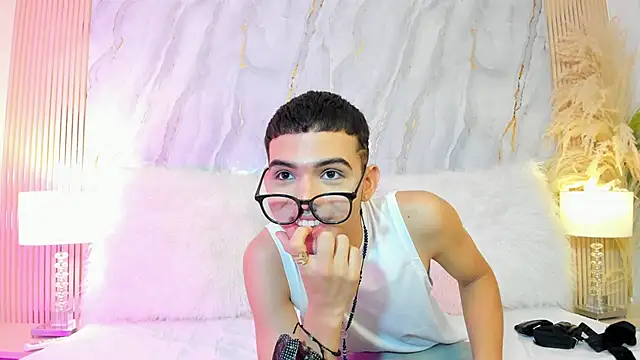 your_d0ll1 Chat XXX live