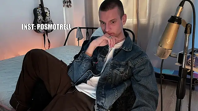 ETHAN_MOORE: вебкам-шоу
