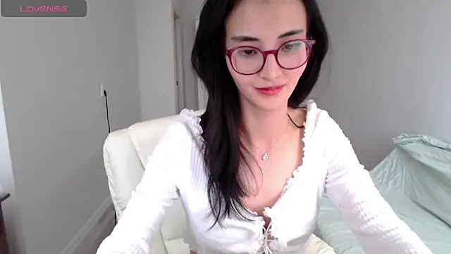 newfrommacau's Live XXX Chat