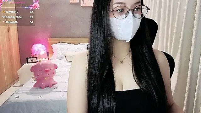 Živý XXX chat JENNIE-16