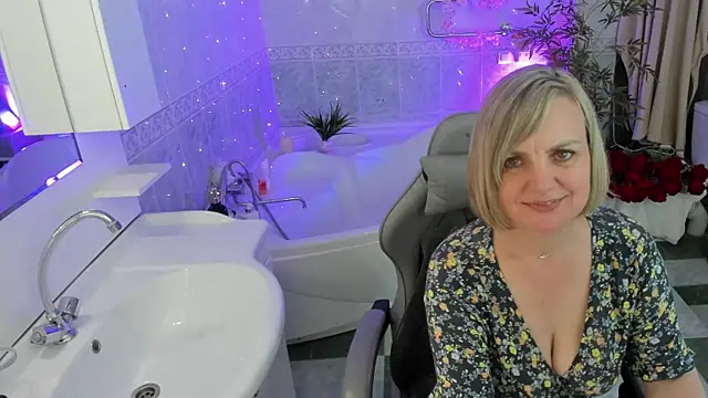 BettyGibsonn's Webcam Show