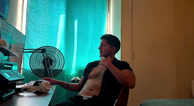 eros_mos webkamerás műsora