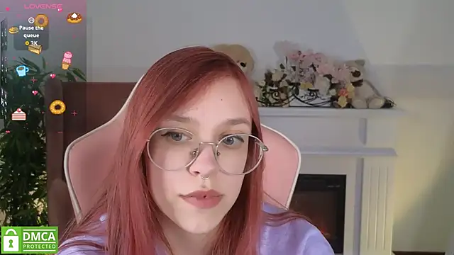 LayriantaVee's Live XXX Chat