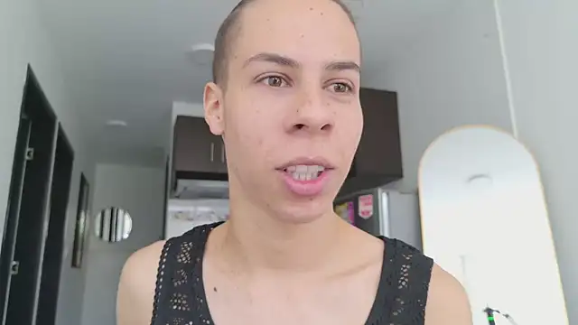 Chatroom XXX en direct de grey___27