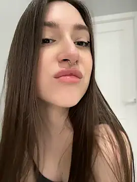 BOOMFOXY's Live XXX Chat