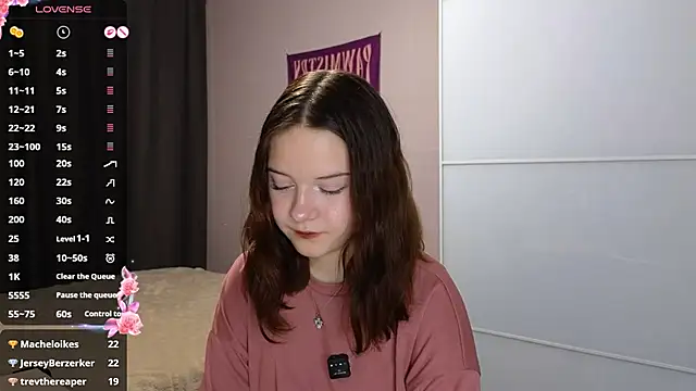 AlissaGerardo: онлайн-секс-чат