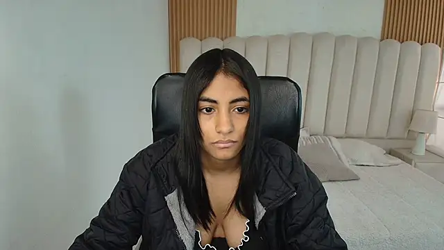 shaneelle 现场XXX聊天