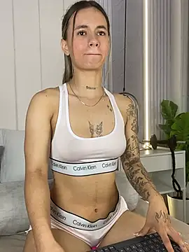 Živý XXX chat JuliaColemann
