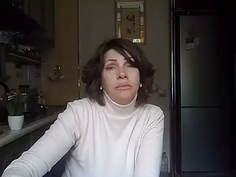 Baby-Matilda élő XXX-chatje