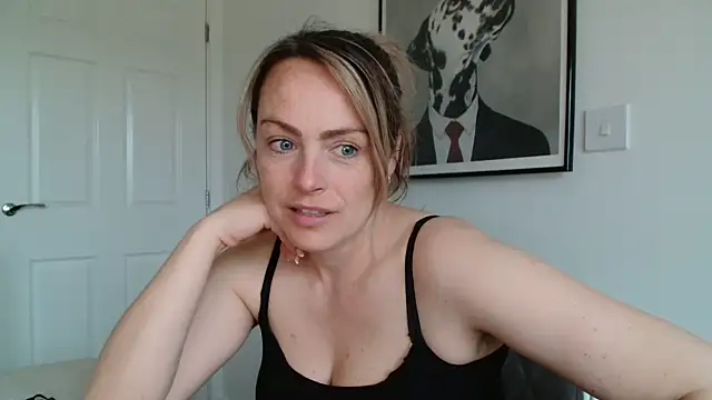 LouiseLovesFun – webcam-show