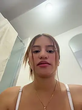 Chat XXX en directo de ViankaRose