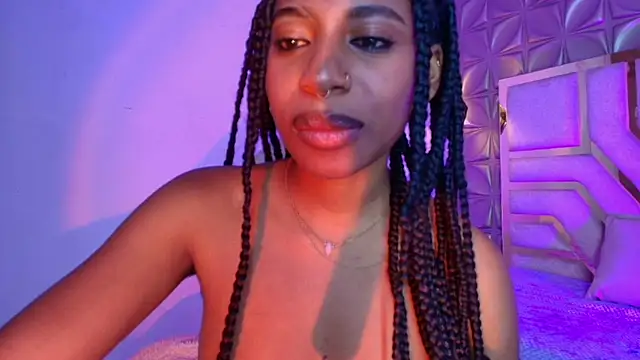 Czat XXX na żywo – Queen_perla_