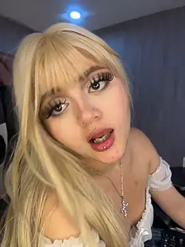 Chatroom XXX en direct de lya_nekko_