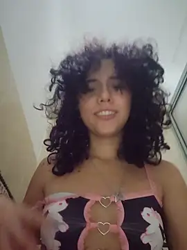 Isabella_Stark Pertunjukan Webcam