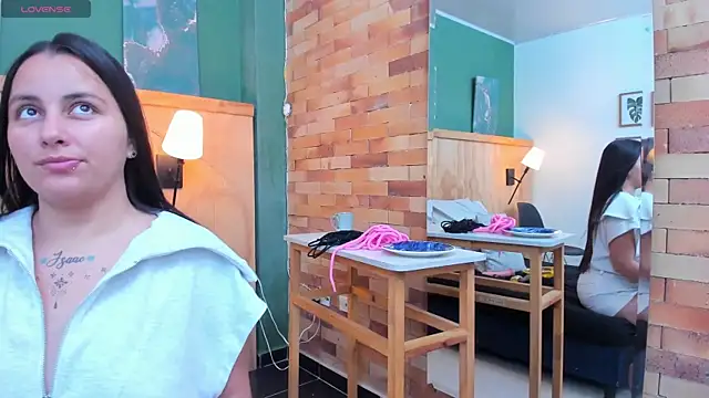 megansumer's Live XXX Chat