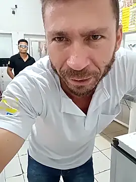 RobertoLuiz84 Chat XXX live