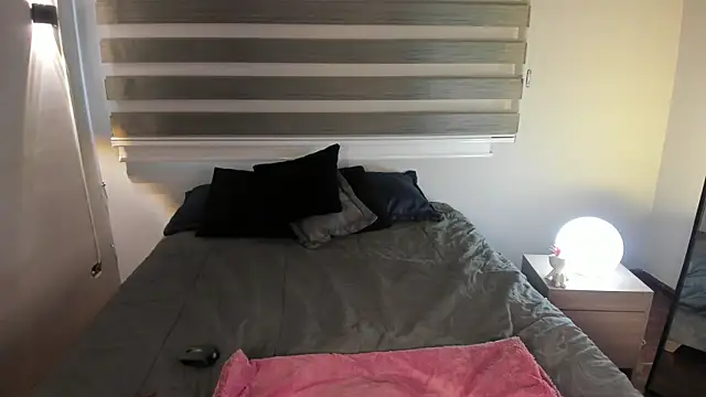 MERIDA_TAYLORのライブXXXチャット