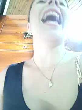 EmmaContreras_Val Show in webcam