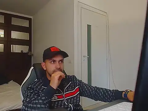 BryceReign Webcamshow