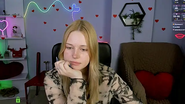 trixy_melison's Live XXX Chat