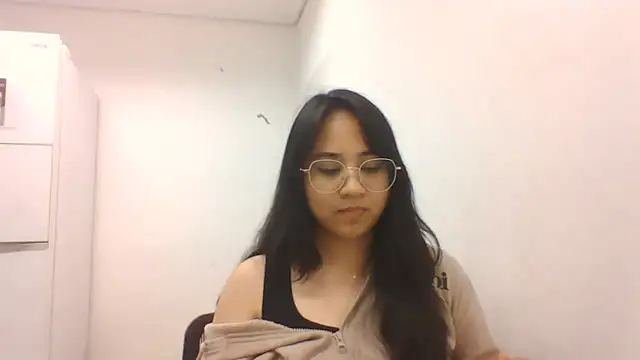 MarileeMisiaszek Pertunjukan Webcam