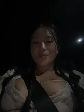 XXX chat uživo modela Yolanda9