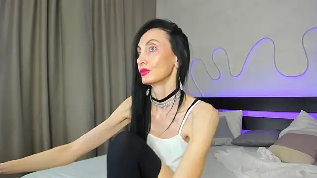 Avrora_Mars Adlı Modelin Canlı XXX Sohbeti
