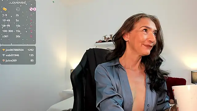 Emma_Mendozaa's Webcam Show