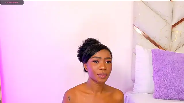 AlanaDoll: απευθείας συνομιλία ΧΧΧ