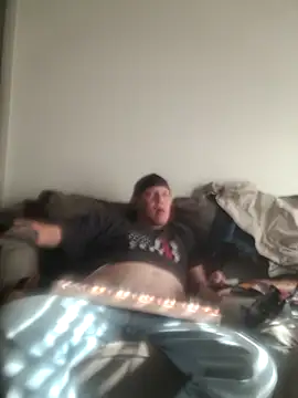 yourMasterisBored Show Webcam