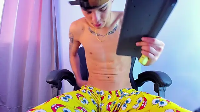 Show modela jeffersonRujano na web-kameri