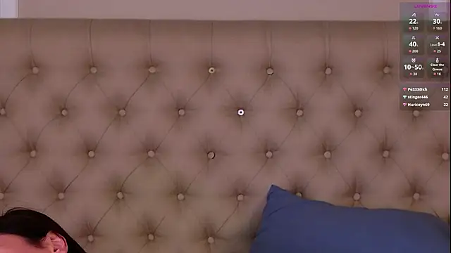 Alexa_Stain Chat XXX in diretta