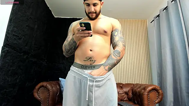 Chat +18 de KyleNorth_ ao vivo
