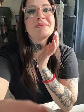 NyxTattoo's Live XXX Chat