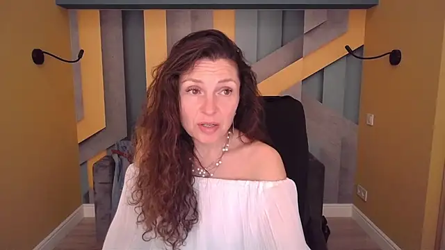 XXX chat uživo modela EllaLong