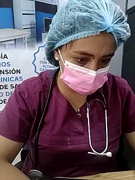 Pokazy przed kamerką – Nurse_Alice-7