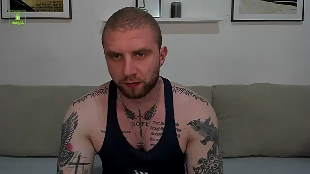 Gerard_Finbar Pertunjukan Webcam