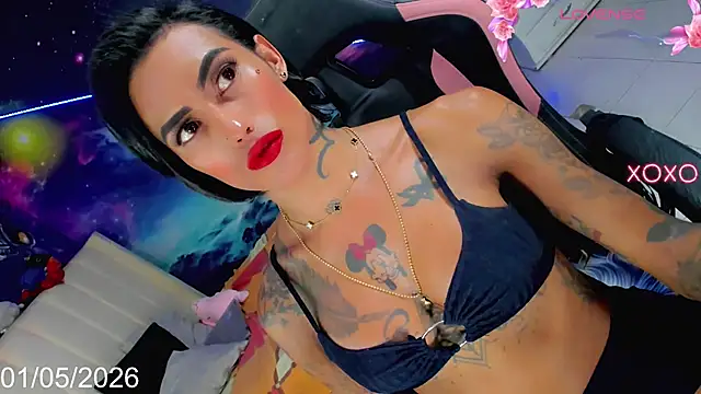 Nella_Dolls 网络视讯表演