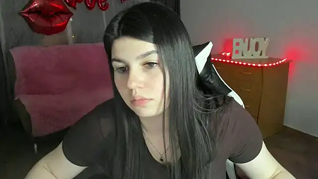 KisaModel live XXX chat