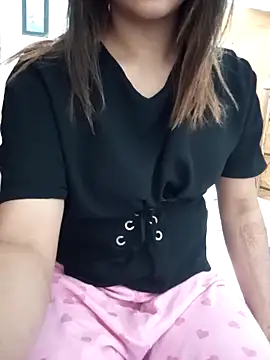 Tanha18's Live XXX Chat