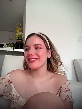 NicoleCut Show Webcam