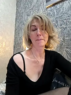 دردشة stellahere8 الجنسية المباشرة